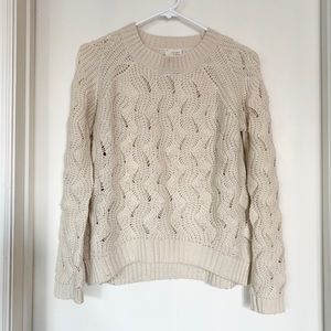 White/Cream Sweater - XS